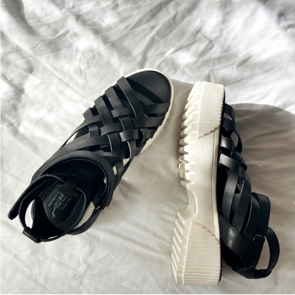 Free people 9.5 black platform sandals